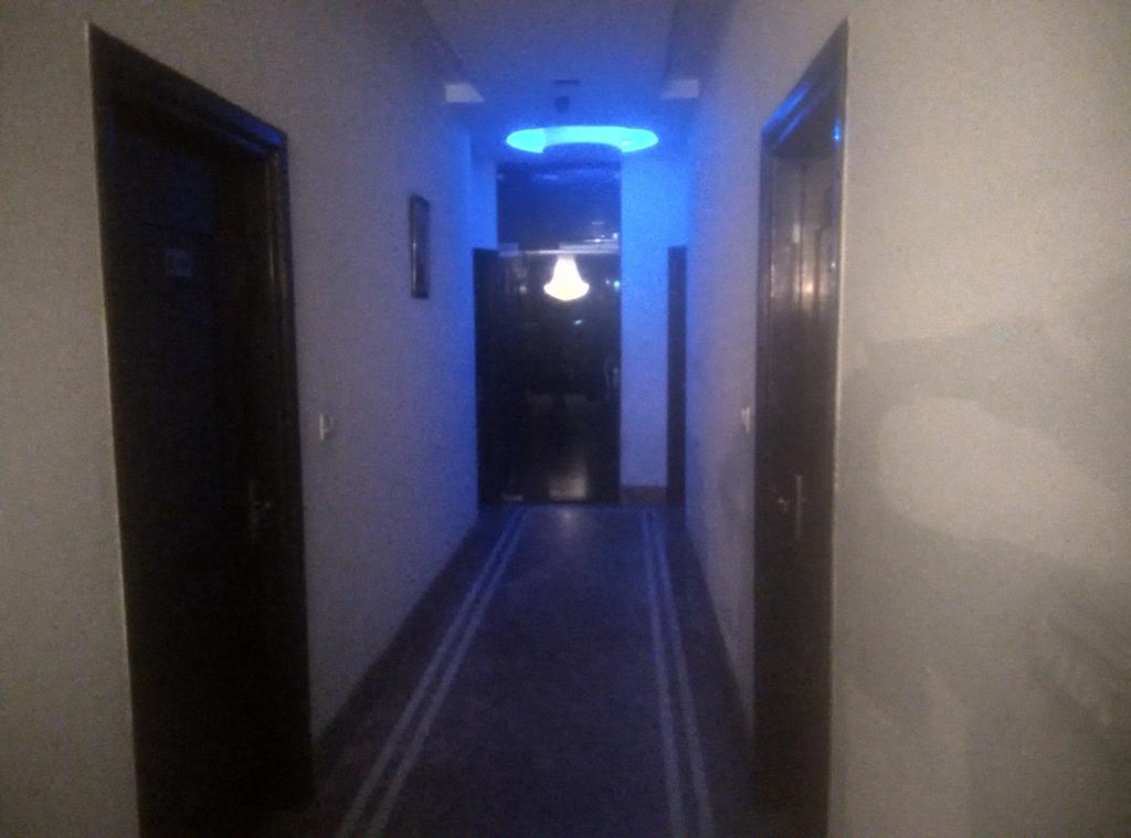 Hotel Taj Prince Агра Екстериор снимка